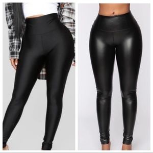 NWT 2pc Fashion Nova Leggings